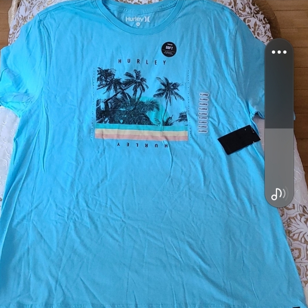Hurley Graphic Tee- Small